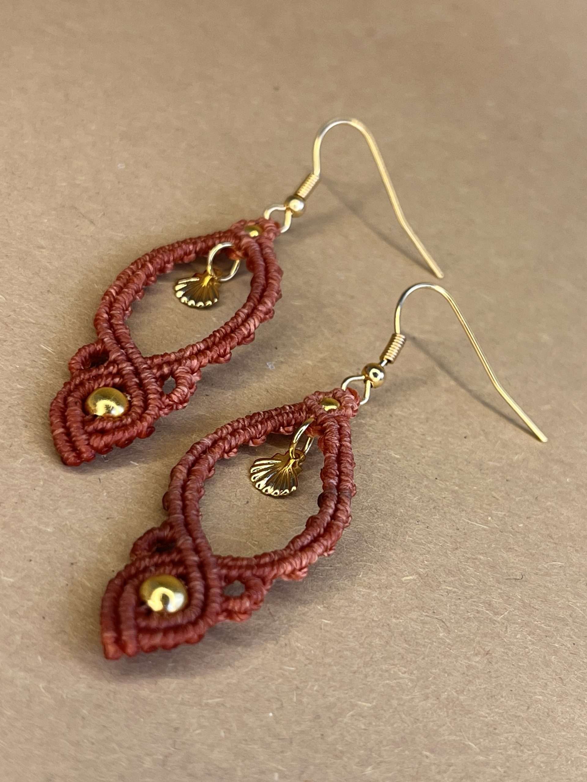 F3E84E6A-F460-4A12-BFFF-9FCE04A5EB2D